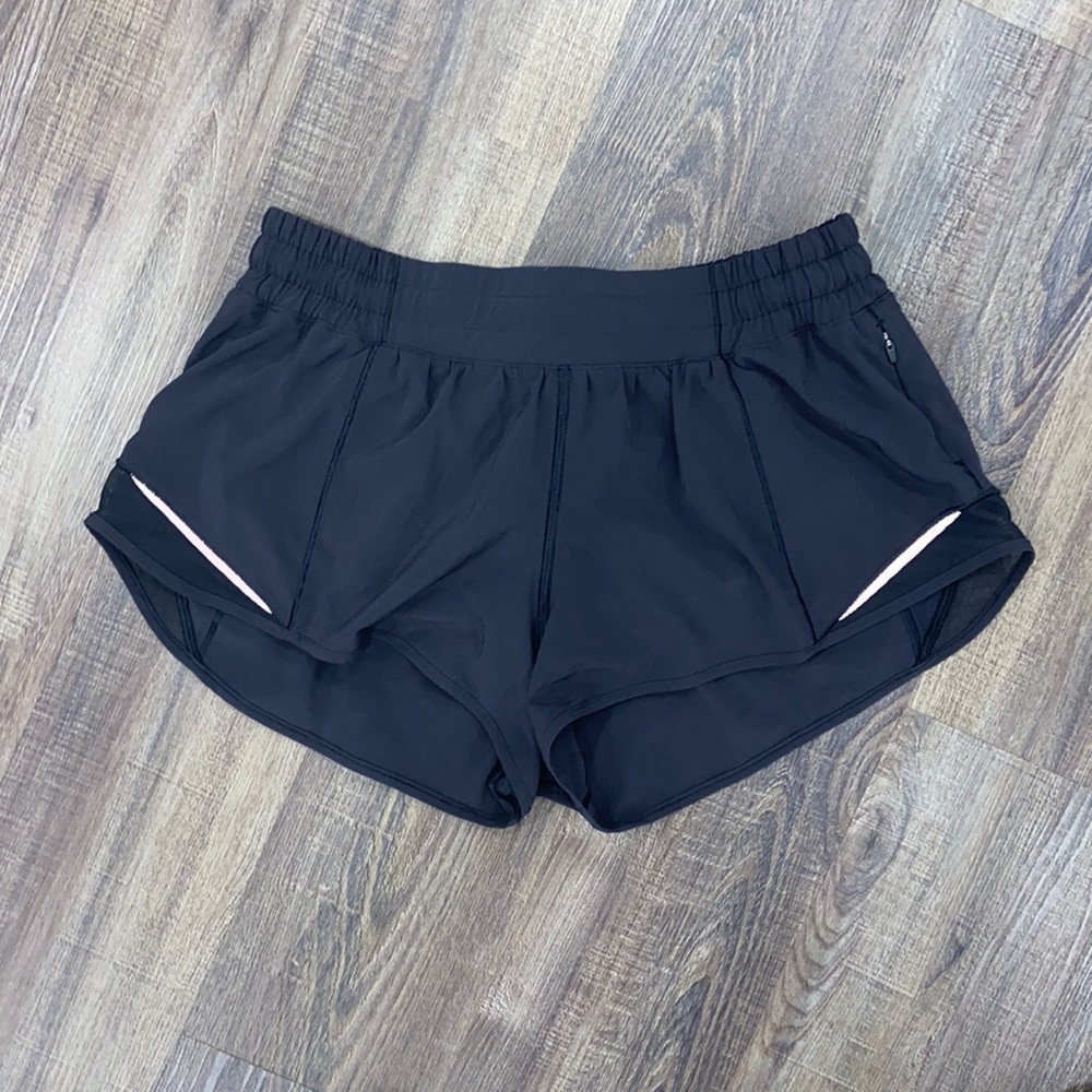 Lululemon hotty hot 8reg
